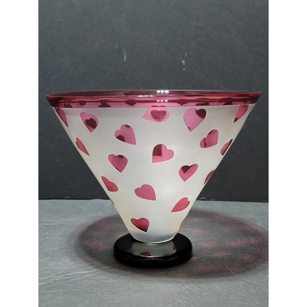 Ruby Hearts Bowl #8484 Correia Art Glass 2002 Limited Edition #202/500